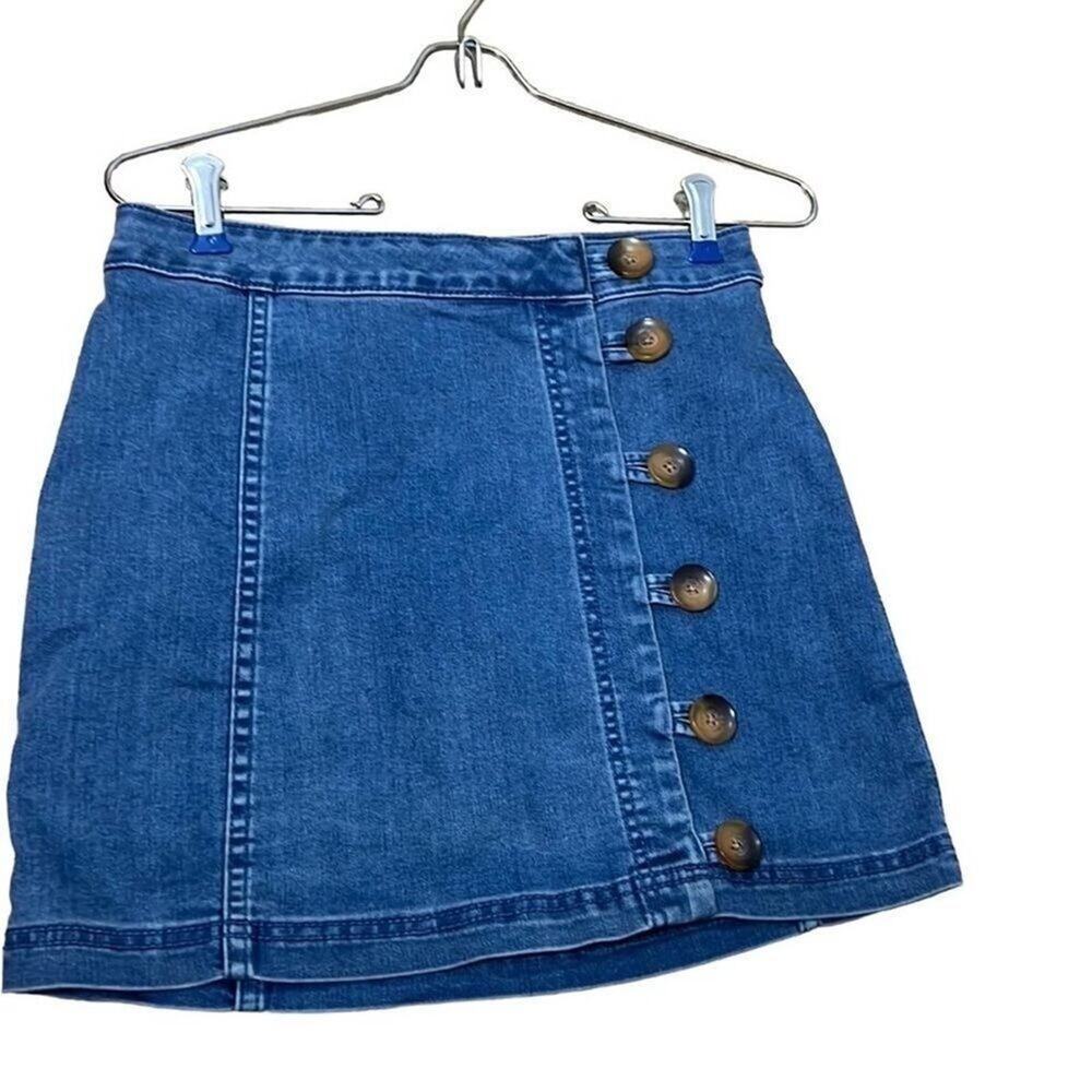 FREE PEOPLE DEMIN‎ MINI SKIRT SIZE 2